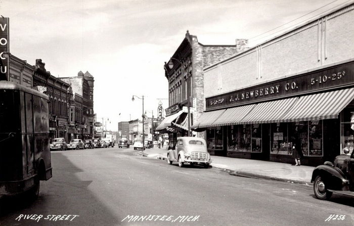 Vogue Theatre - Old Photo